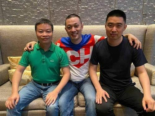 综艺明星网红镜头在哪看,揭秘热门节目幕后视角
