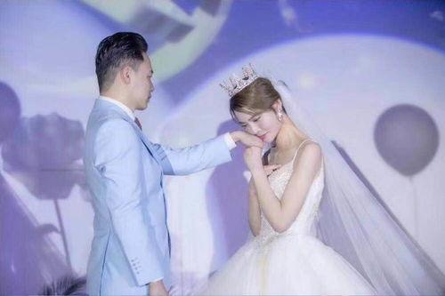 爱仔仔结婚明星网红视频,明星网红齐聚见证幸福时刻