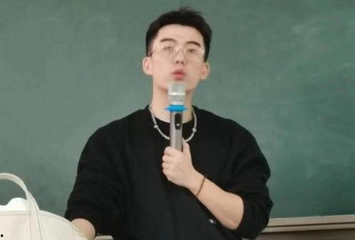 怀化男明星网红是谁,揭秘网络红人背后的故事