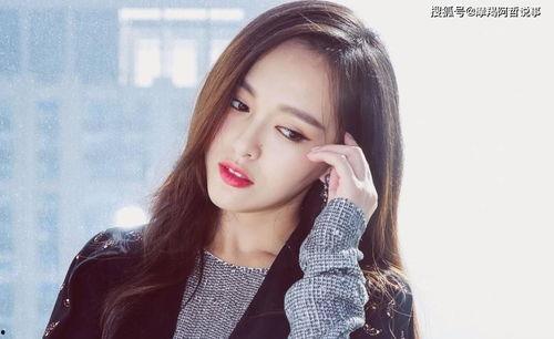 为啥都做明星网红呢女生,女性为何纷纷投身明星网红行列？