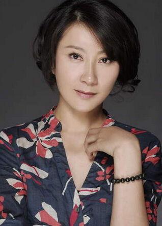 明星网红演员推荐大全女,女生必备时尚单品大盘点