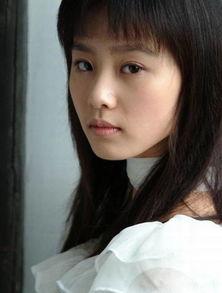 明星网红染发图片女生,时尚色彩演绎个性魅力