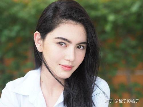 泰国明星网红男友是谁呀,揭秘泰星恋情背后的神秘男子