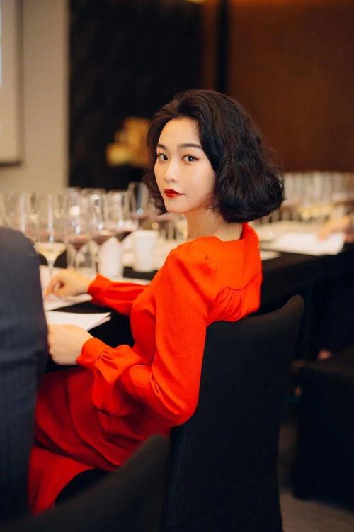 明星网红穿搭回归图,潮流趋势一网打尽