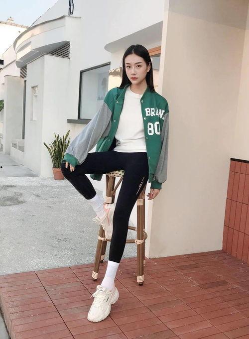 鲨鱼裤明星网红是谁,揭秘引领潮流的明星网红