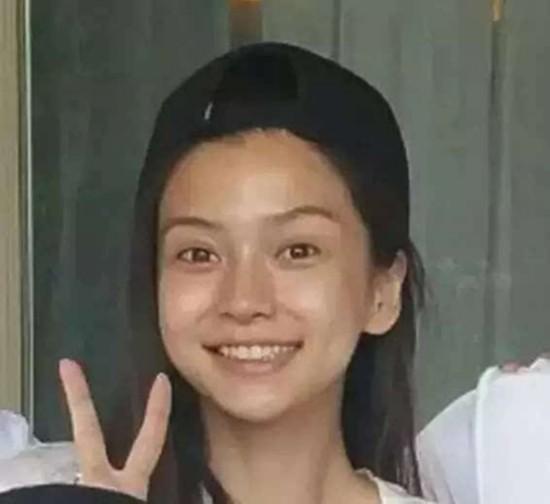 孩子成年当明星网红好吗,利弊分析及家长视角