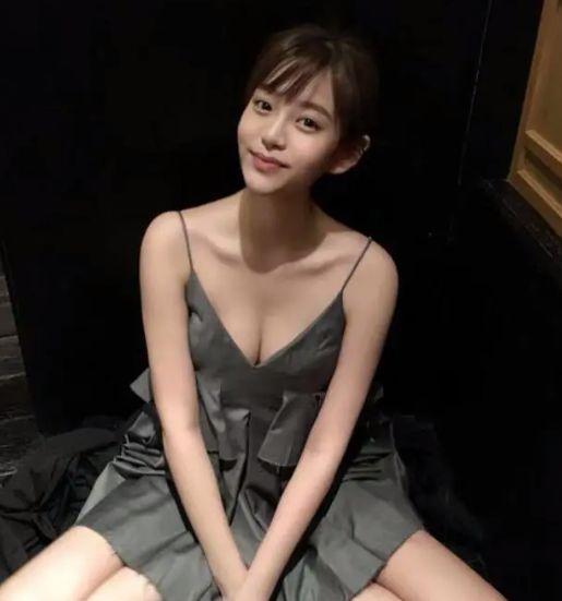 小明星网红模特是谁呀,小明星网红模特的真实身份