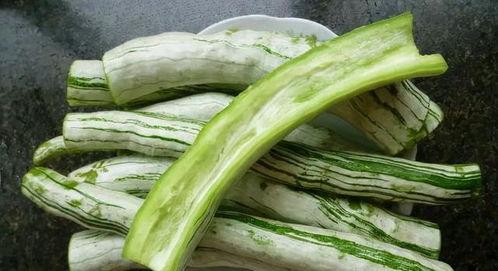 今日蛇瓜价格行情,涨跌波动，市场动态一览