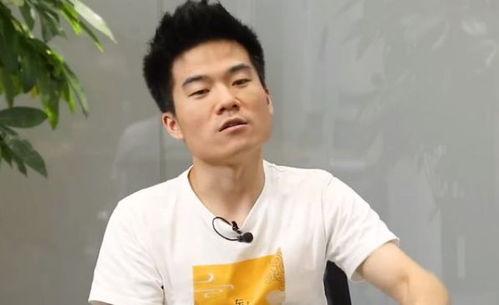 明星网红评论董宇辉,明星网红齐评说，揭秘现象背后的影响力