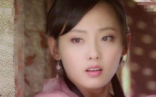 明星网红变成女生的电影,明星逆袭记